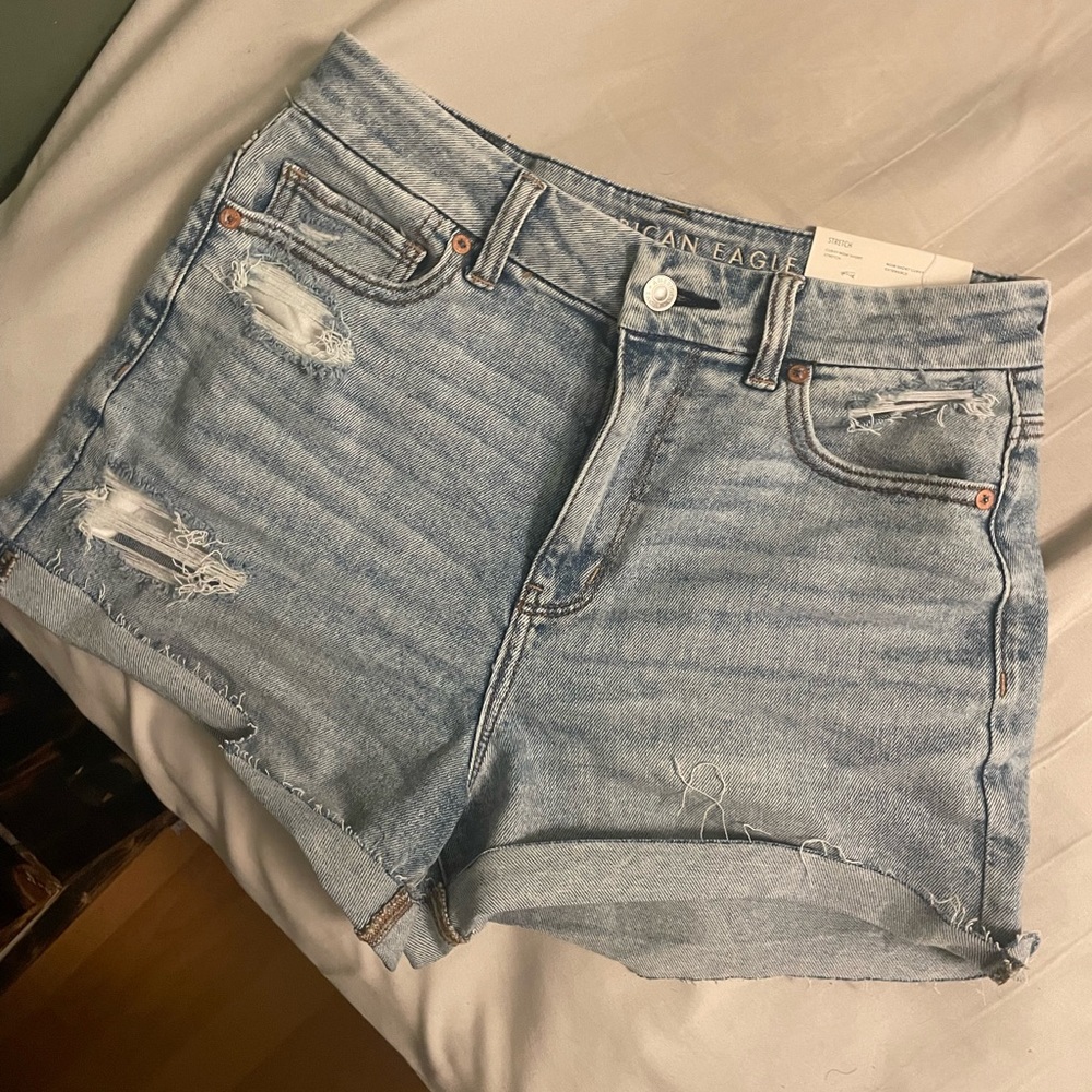 American Eagle Curvy Mom Jean
